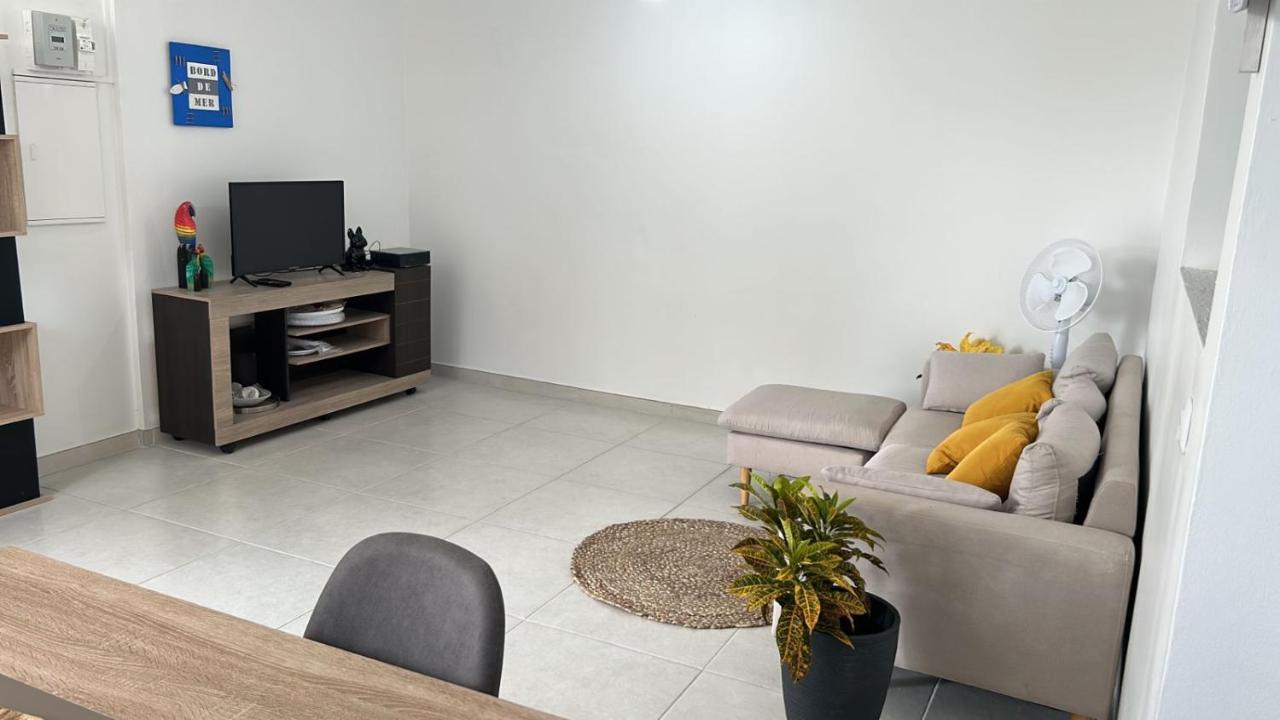 Apartmán Colibri Fort-de-France Exteriér fotografie